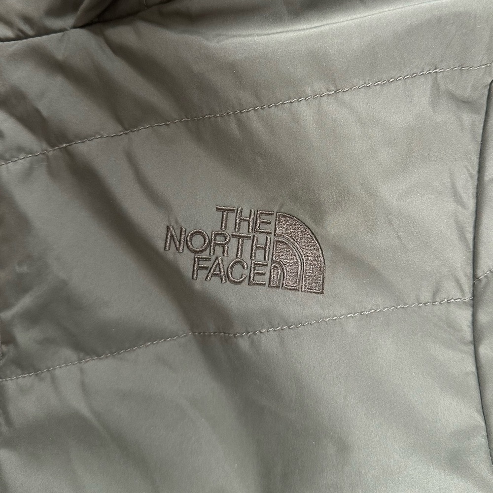 The North Face Tamburello Parka in New Taupe Green Size Small Women’s Puffer - Picture 7 of 10